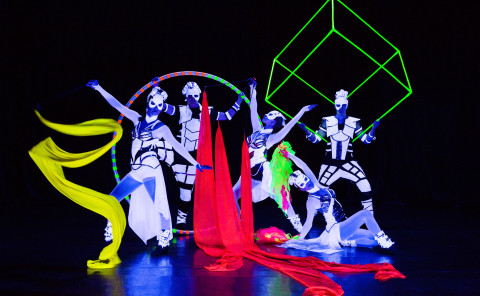 Crystal Light Show - Visual Pixel Poi - UV Show - Cyr Wheel - Cube acrobat