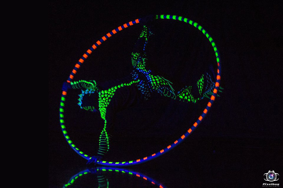 Cyr Wheel UV Black Light Show Act Anta Agni