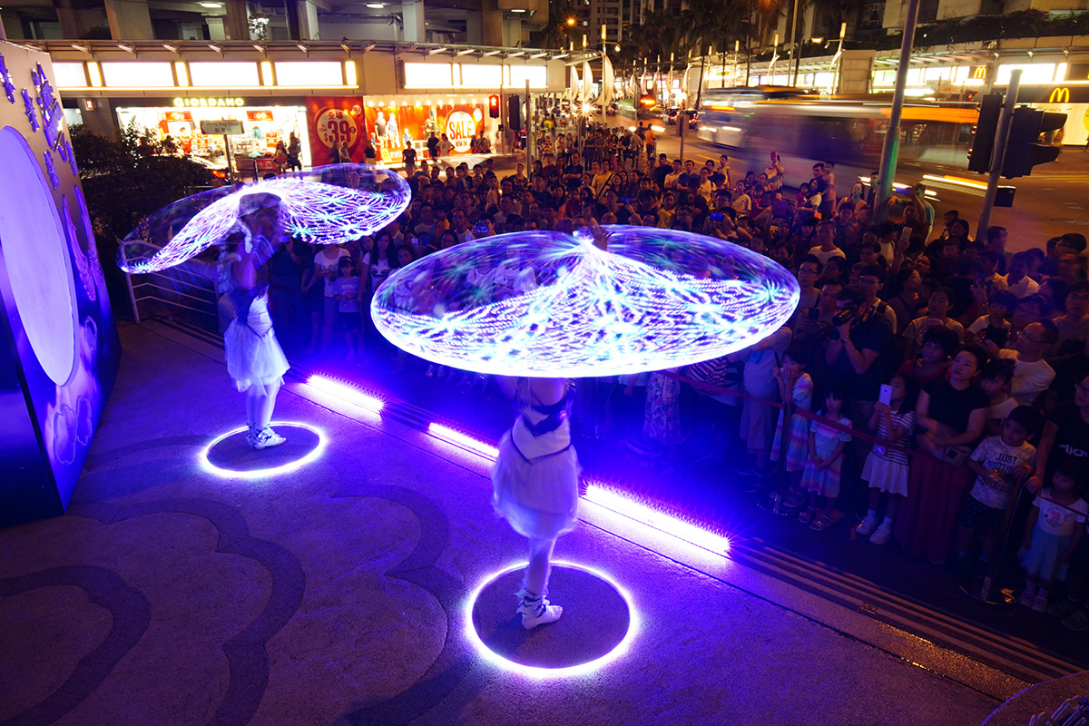 LED Hula Hoop Performers Light Shows