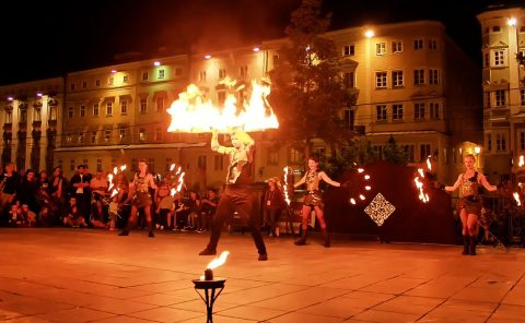 Pflaster Spektakel Linz Fire Show Anta Agni